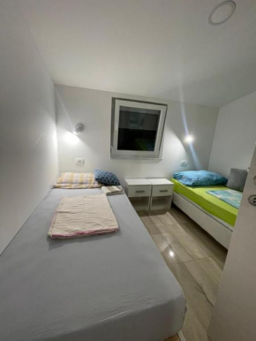 Vila White Pearl